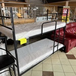 Stapelbed, zwart metaal